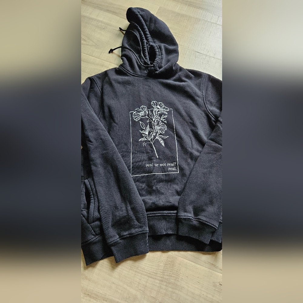 Hunger Games Sweatshirt With Floral Design